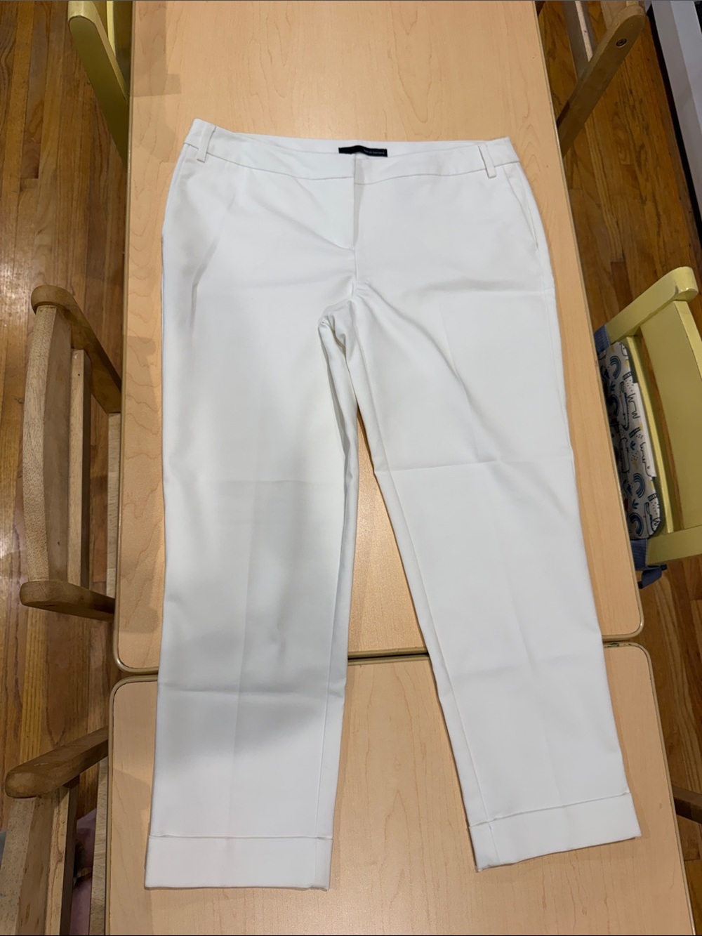 Harve Benard White Tailored Cropped Pants